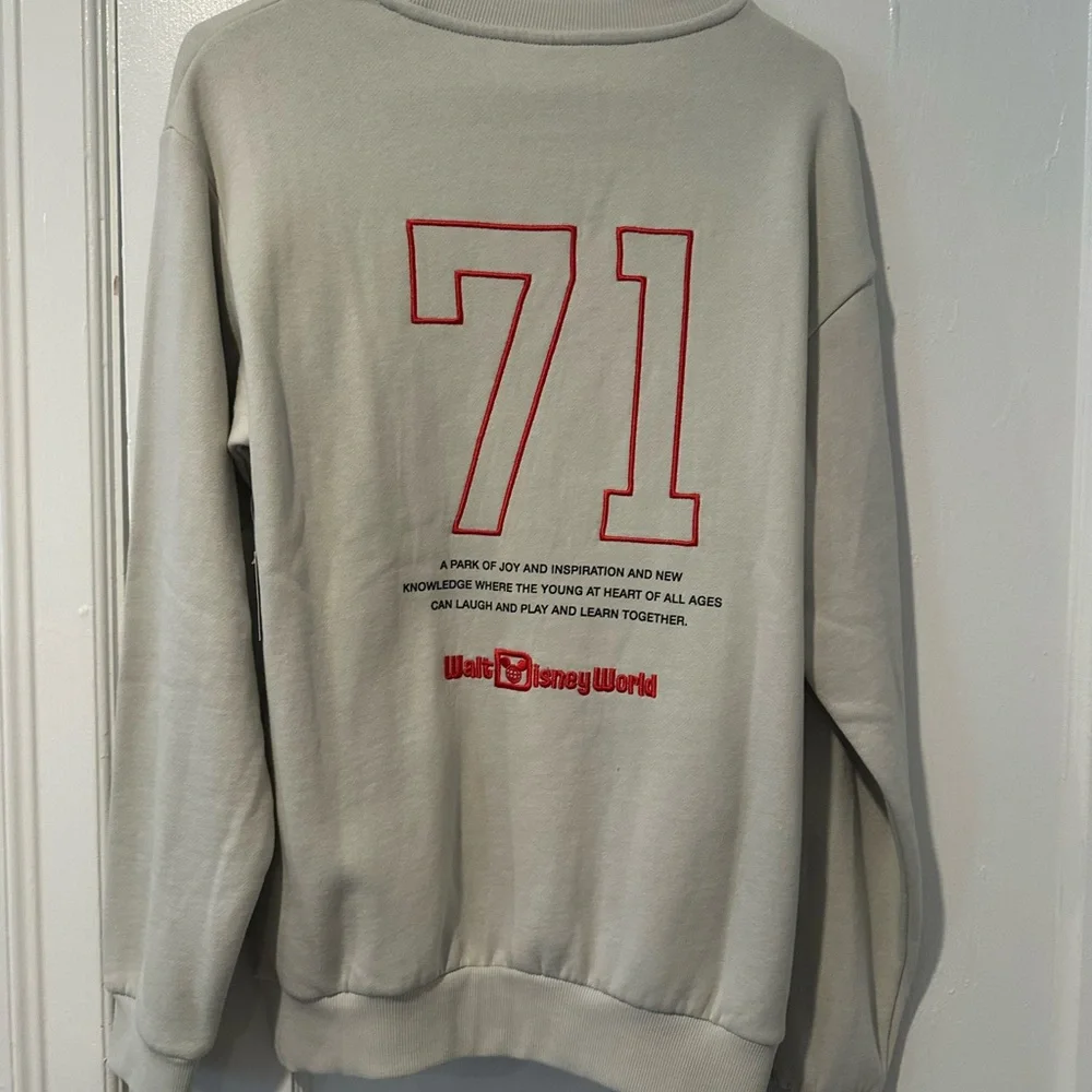 NWT Cream Crewneck Sweatshirt with Embroidered Details - Picture 3 of 14